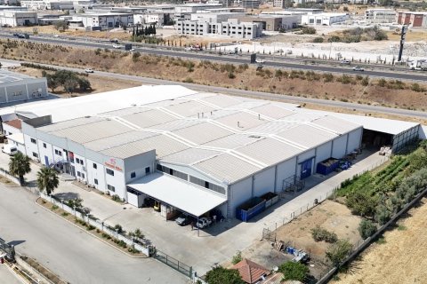 Gewerbeimmobilien  in Izmir, Türkei Nr. 210445 - 1