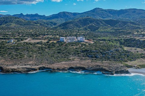 Penthouse for sale in Tatlisu, Famagusta, Northern Cyprus, 1 bedroom, 118m2, No. 194073 – photo 1