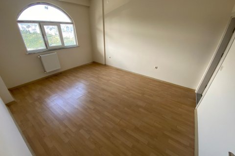 2+1 Wohnung in Yomra, Trabzon, Türkei Nr. 211590 - 15