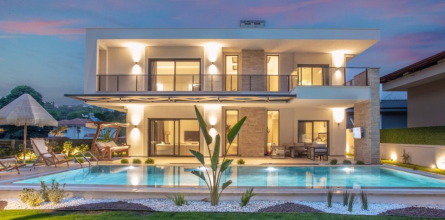 Вилла 4+1 в Мармарисе, Мугла, Турция №210359