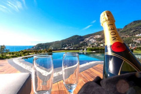 Продажа виллы  в Бекташе, Аланье, Анталье, Турция 3+1, 298м2, №191149 – фото 1