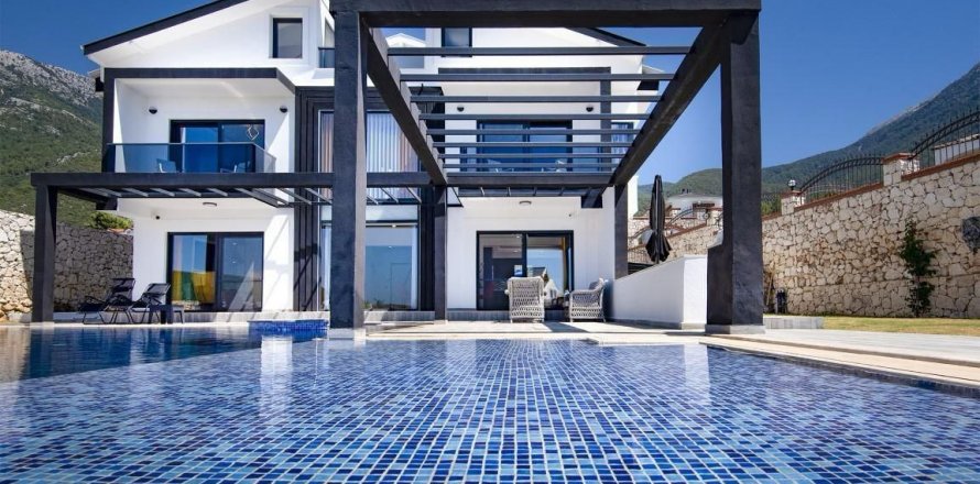 Villa  6+1  Fethiye, Muğla, Türkiye №210394
