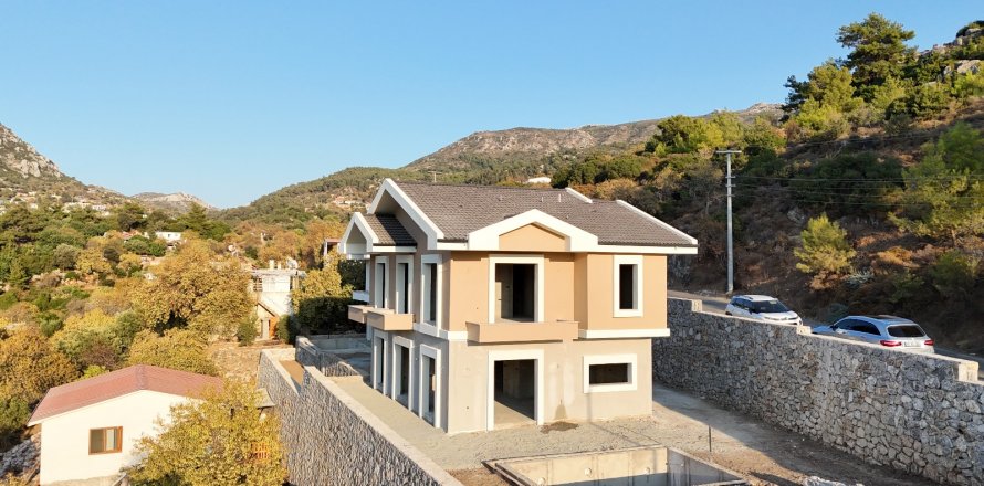 4+1 Villa  in Marmaris, Mugla, Turkey No. 191152
