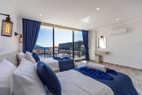 5+1 Villa  in Kalkan, Antalya, Türkei Nr. 189651 - 6