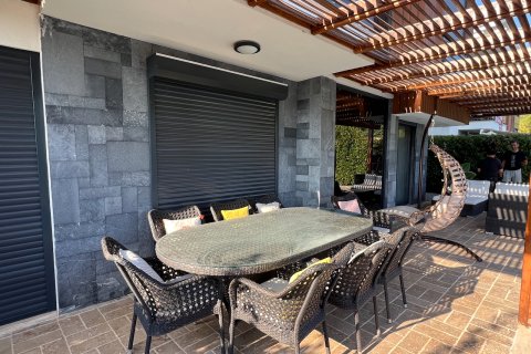 Продажа виллы  в Гёчеке, Мугле, Турция 4+1, 200м2, №194008 – фото 3