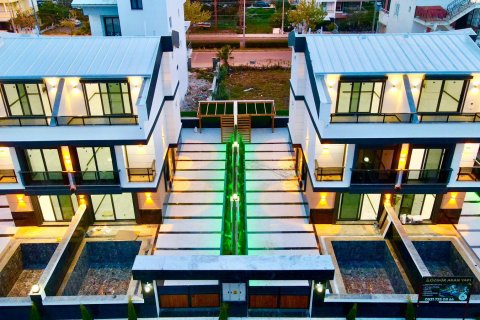 Продажа виллы  в Измире, Турция 4+1, 240м2, №112876 – фото 4