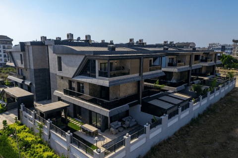 4+2 Villa  i Altintash, Antalya, Turkiet Nr. 210446 - 1