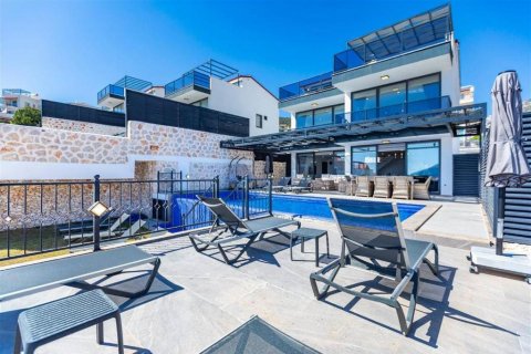 5+1 Villa  in Kalkan, Antalya, Türkei Nr. 189651 - 19