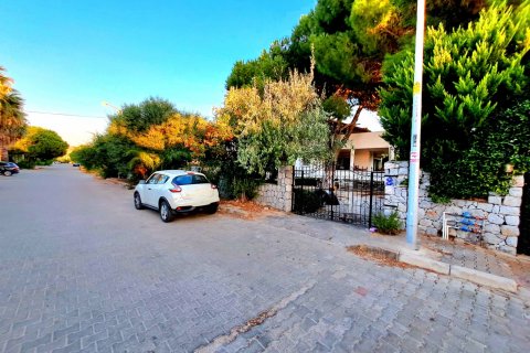 Продажа земельного участка в Чешме, Измире, Турция, 1500м2, №206626 – фото 4