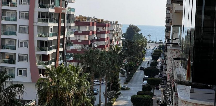 2+1 Apartment  in Alanya, Antalya, Turkey No. 192917