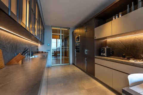 Продажа квартиры  в Ускюдар, Стамбуле, Турция 3+1, 360м2, №192441 – фото 10