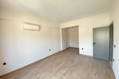 Продажа квартиры  в Измире, Турция 4 комн., 135м2, №193985 – фото 11