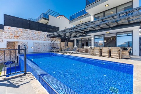 5+1 Villa  in Kalkan, Antalya, Türkei Nr. 189651 - 15