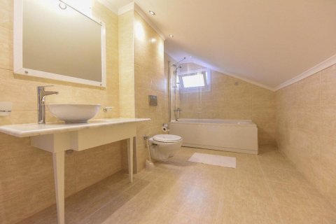Продажа виллы  в Олюдениза, Мугле, Турция 3+2, 350м2, №193986 – фото 15
