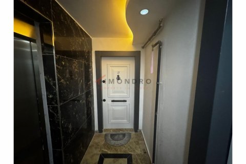 Продажа квартиры  в Бююкчекмедже, Стамбуле, Турция 5+1, 250м2, №193008 – фото 23