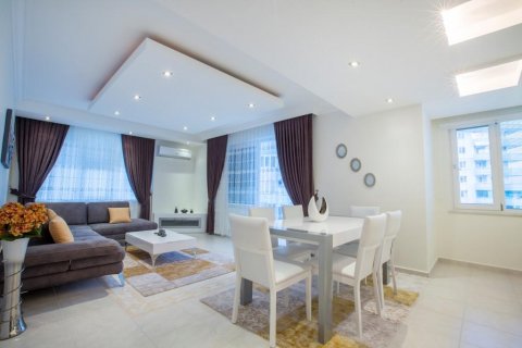 Takvåning  i Tosmur, Alanya, Antalya, Turkiet Nr. 209878 - 1