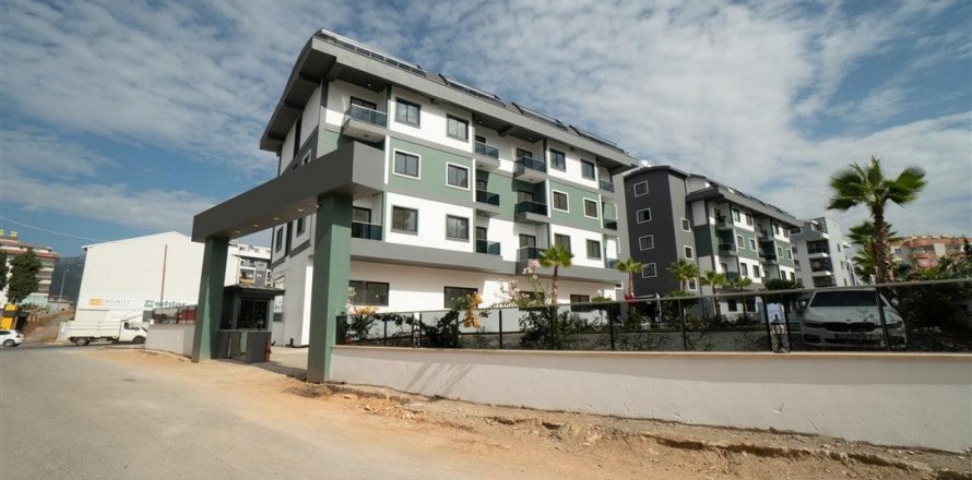 Квартира  2-х ком. в Оба, Анталья, Турция №208471