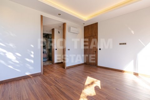 Продажа виллы  в Белеке, Анталье, Турция 5 комн., 630м2, №191838 – фото 13