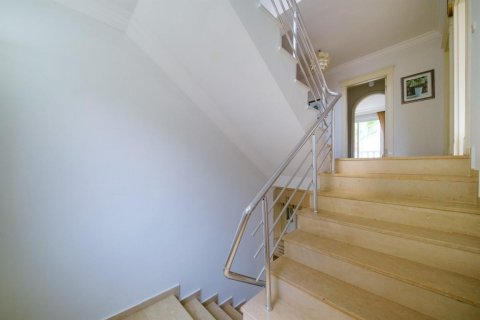 Продажа виллы  в Каргыджаке, Аланье, Анталье, Турция 5 комн., 250м2, №207070 – фото 25