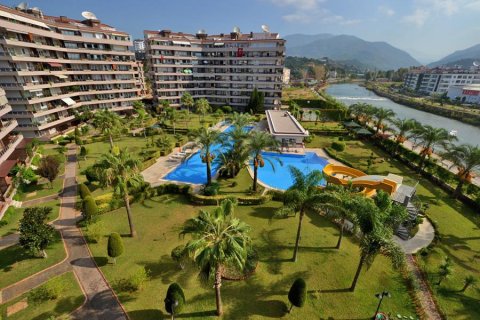 Продажа квартиры  в Тосмуре, Аланье, Анталье, Турция 5 комн., 230м2, №208244 – фото 1