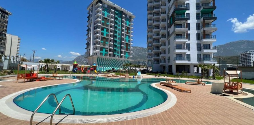 Квартира  2-х ком. в Махмутларе, Анталья, Турция №210194