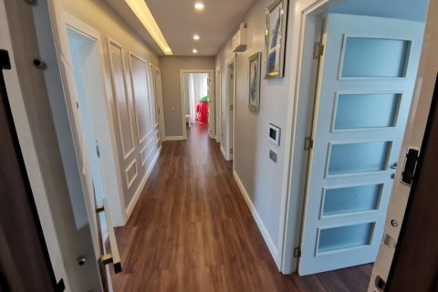 آپارتمان در  Kestel ، ترکیه 230 متر مربع.  شماره 209609 - 22