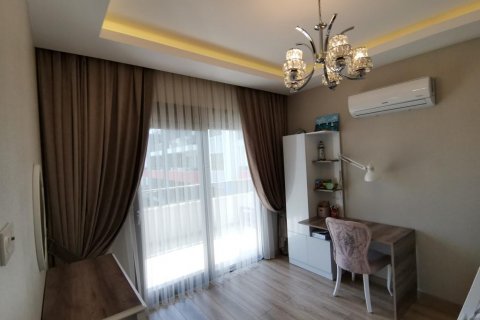 آپارتمان در  Kestel ، ترکیه 230 متر مربع.  شماره 209609 - 27