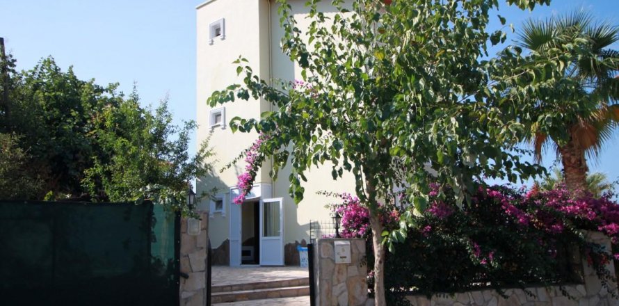 Villa   Alanya, Antalya, Türkiye №209604