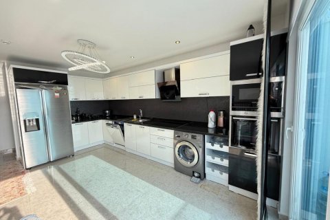 Продажа квартиры  в Махмутларе, Анталье, Турция 4 комн., 200м2, №210463 – фото 6