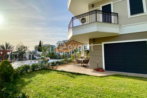 Продажа квартиры  в Каргыджаке, Аланье, Анталье, Турция 3 комн., 131м2, №190627 – фото 10