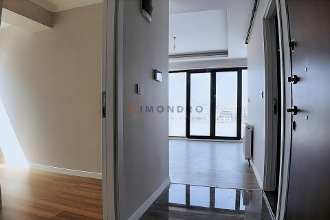 Продажа квартиры  в Бейоглу, Стамбуле, Турция 2+1, 134м2, №210140 – фото 2