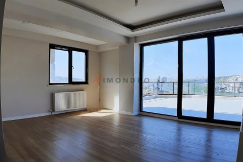 Продажа квартиры  в Бейоглу, Стамбуле, Турция 2+1, 134м2, №210140 – фото 8