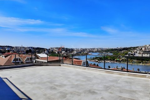 Продажа квартиры  в Бейоглу, Стамбуле, Турция 2+1, 134м2, №210140 – фото 1