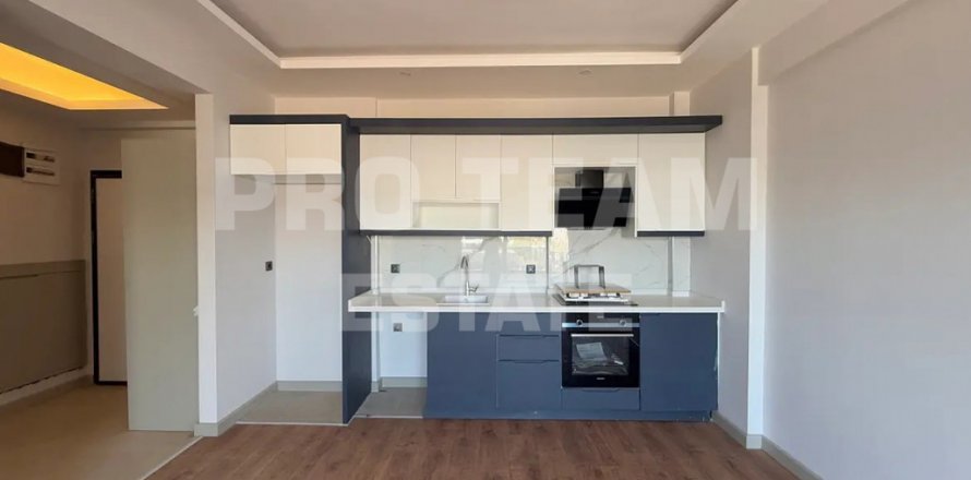 Lägenhet  i Altintash, Antalya, Turkiet Nr. 210134