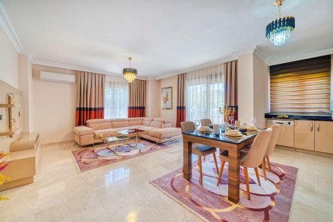 آپارتمان در  Kestel ، ترکیه 115 متر مربع.  شماره 207362 - 7