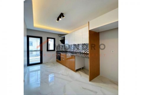 Apartment for sale  in Beylikduezue, Istanbul, Turkey, 2 bedrooms, 120m2, No. 192840 – photo 7