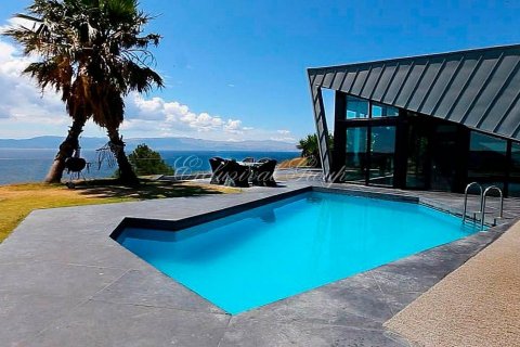 Villa 6+2 Çeşme, İzmir, Türkiye №193300 - 1