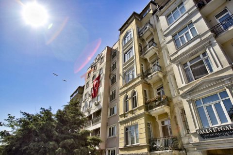 Продажа квартиры в Бейоглу, Стамбуле, Турция 4+1, 110м2, №192086 – фото 2