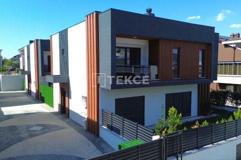 4+1 Villa i Bursa, Tyrkiet Nr. 153451 - 1