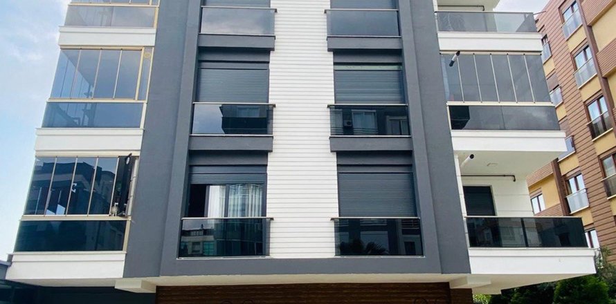 1+1 Leilighet  i Konyaalti, Antalya, Tyrkia Nr. 210352