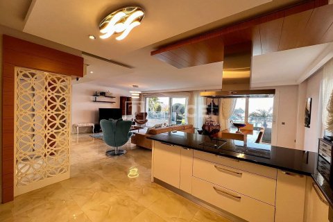 ویلا در  Alanya ، ترکیه 4 خوابه ، 350 متر مربع.  شماره 192866 - 18
