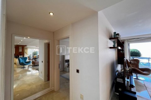 ویلا در  Alanya ، ترکیه 4 خوابه ، 350 متر مربع.  شماره 192866 - 24