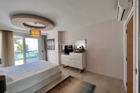 ویلا در  Alanya ، ترکیه 4 خوابه ، 350 متر مربع.  شماره 192866 - 25