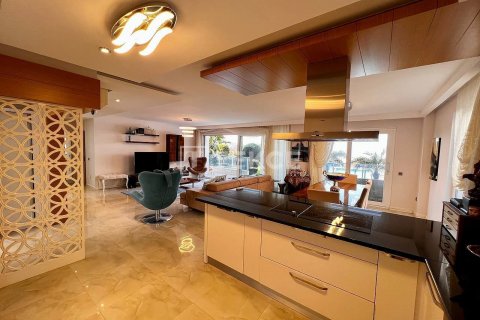 ویلا در  Alanya ، ترکیه 4 خوابه ، 350 متر مربع.  شماره 192866 - 20
