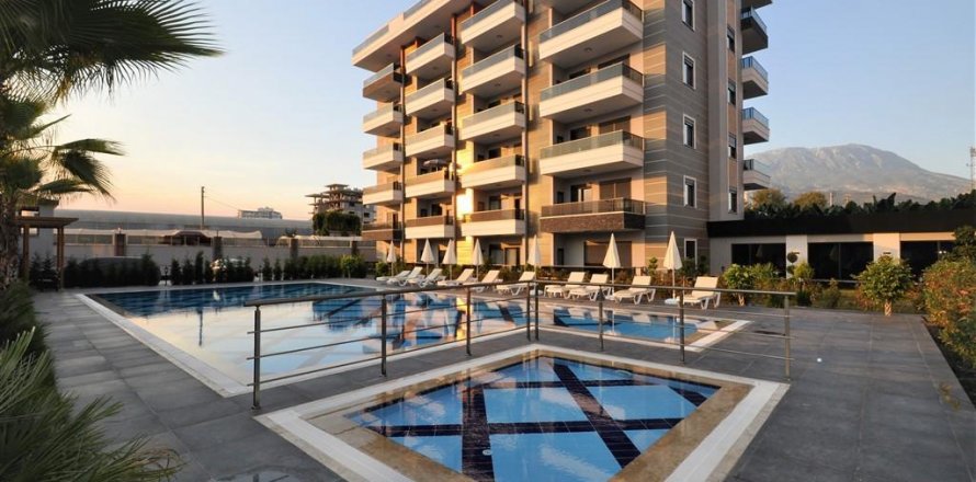 Квартира  2-х ком. в Аланье, Анталья, Турция №209457