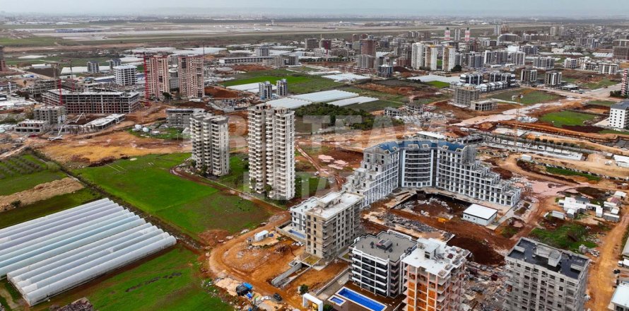 Lägenhet  i Altintash, Antalya, Turkiet Nr. 184988