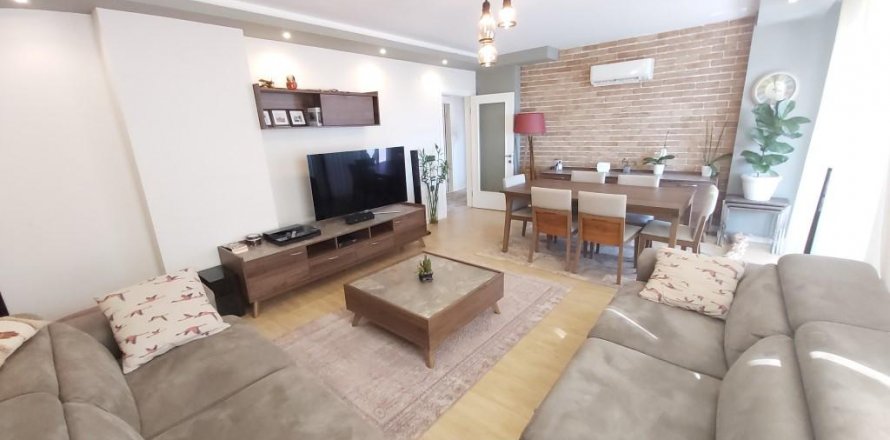 Lejlighed  i Mahmutlar, Antalya, Tyrkiet Nr. 207745