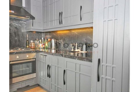 Продажа квартиры  в Бейоглу, Стамбуле, Турция 1+1, 60м2, №189108 – фото 13