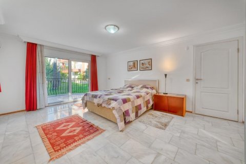 آپارتمان در Kestel ، ترکیه 280 متر مربع. شماره 207042 - 15