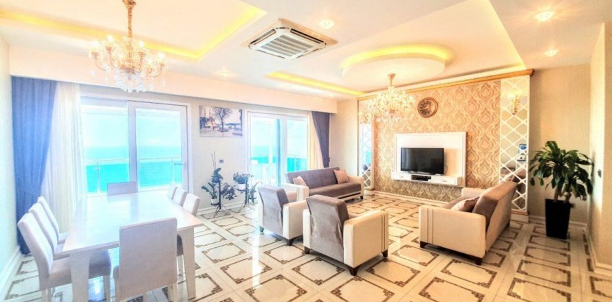 Квартира 4-х ком. в Махмутларе, Анталья, Турция №210017